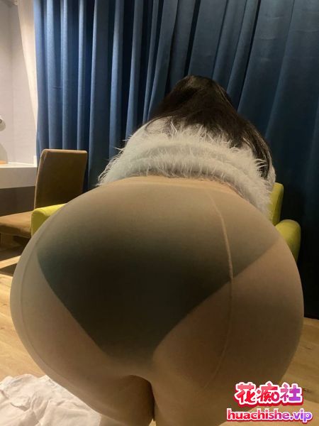 骚婊眼镜教师泄密私拍